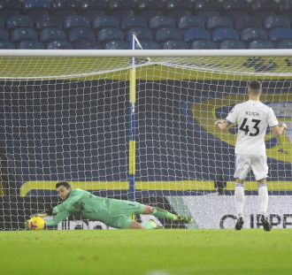 Premier League: Fabiański górą w starciu z Klichem