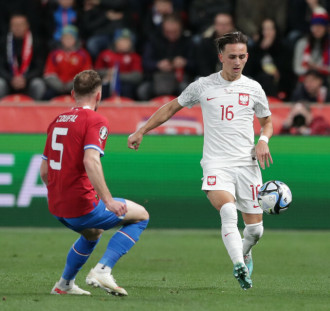 Karbownik zmienia klub i ligę